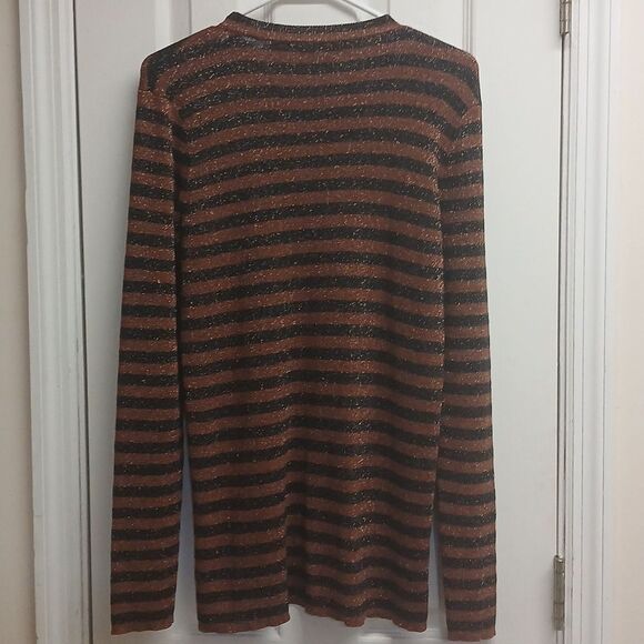 WHOWHATWEAR Striped Long Sleeve Sweater Top W/Gold Sparkle Embellishment. Large - Picture 5 of 7
